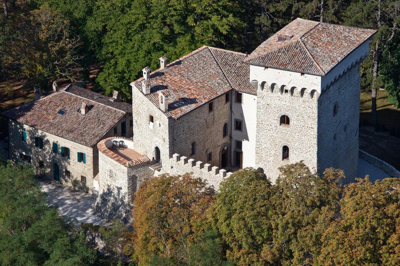 Penzion Castello Di Magrano Carbonesca Exteriér fotografie